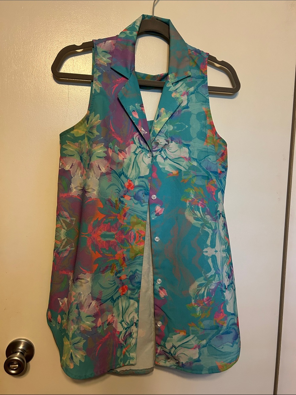 Sabo Skirt Teal Floral Sleeveless Button-Up Blouse